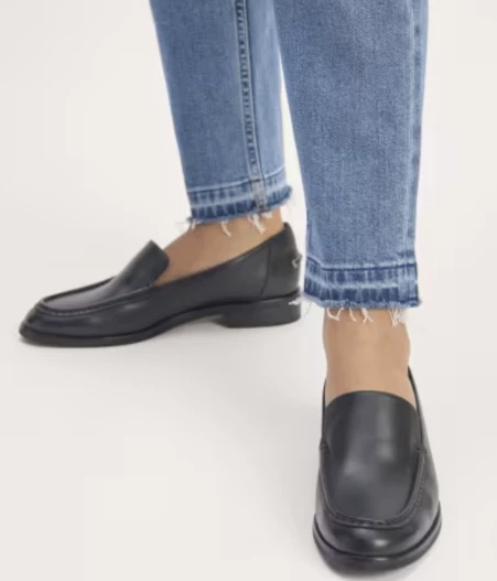 Everlane’s Modern Loafers in Black